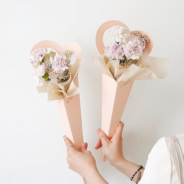 10 Counts Korean Style Heart Paper Flower Bouquet Bags for Single Flower 7.1 x 18 Inch is a delightful addition to your valentine's day bouquets collection.