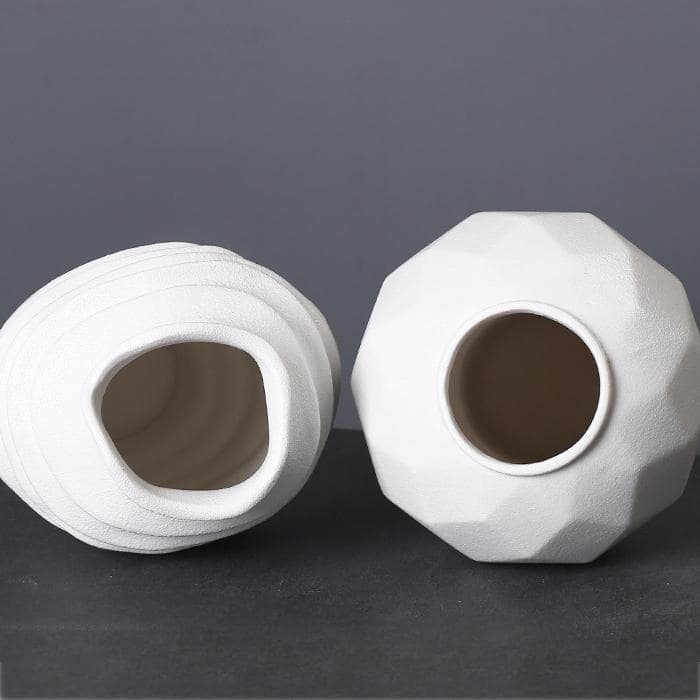 Amazon ceramic polyhedron vase with water ripple design