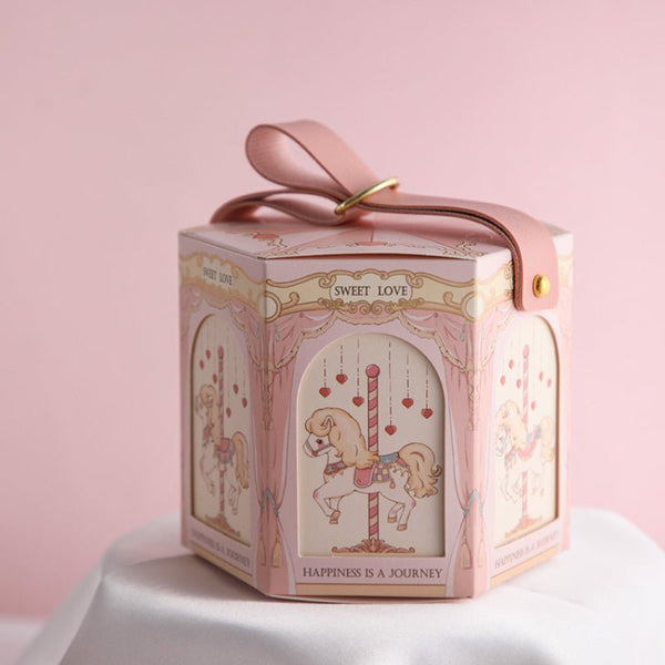 10 pieces of gift boxes for Pink Wedding Sugar Chocolate, each measuring 5x5x5cm.