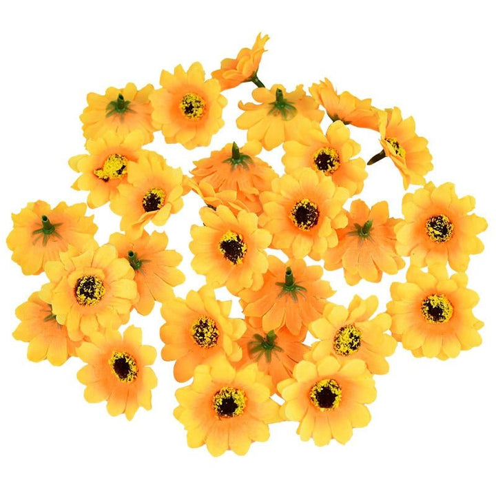 100pcs Artificial Sunflower Head for DIY Decoration is a perfect addition to your floral supply collection.