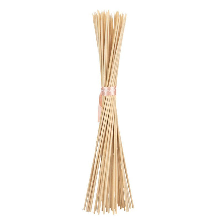 100pcs Bamboo Sticks Snack Strawberry Bouquet Materials, perfect as florist supplies.