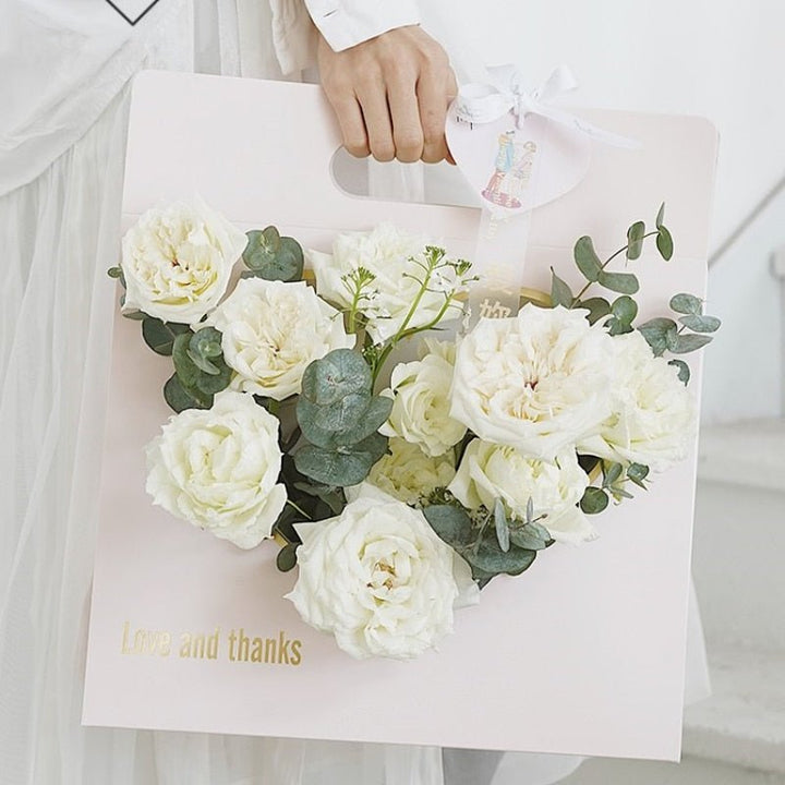 10Pcs Heart Cardboard Flower Bouquet Bags is a delightful addition to your valentine's gifts collection.