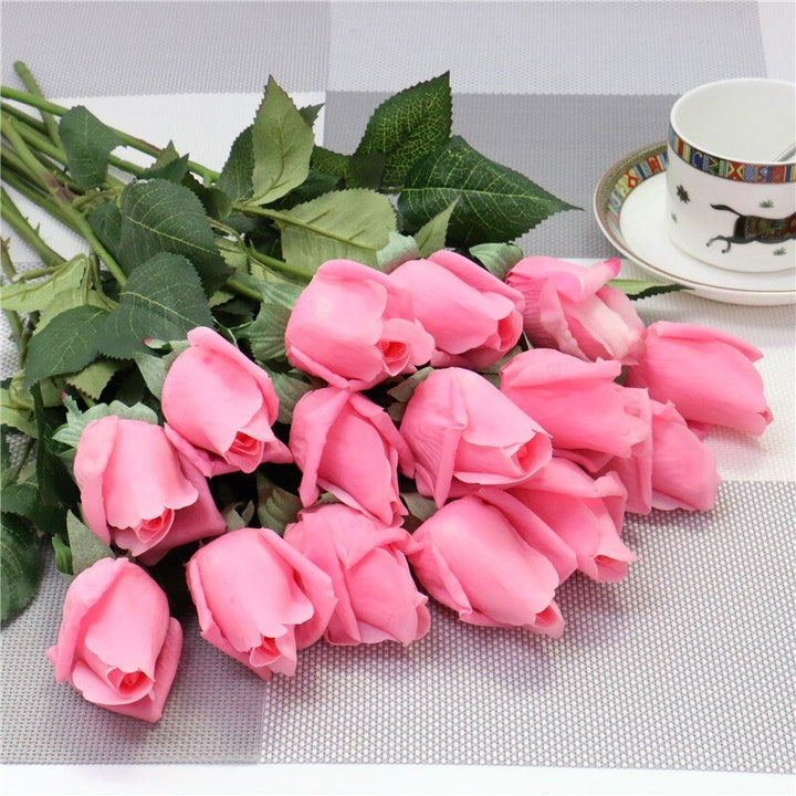 15pcs Artificial Flower Rose Buds Long Stem, perfect as artificial flowers.