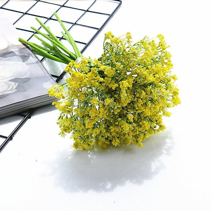 16pcs Artificial Baby's Breath Flower Bouquet, perfect as florist fake flowers.