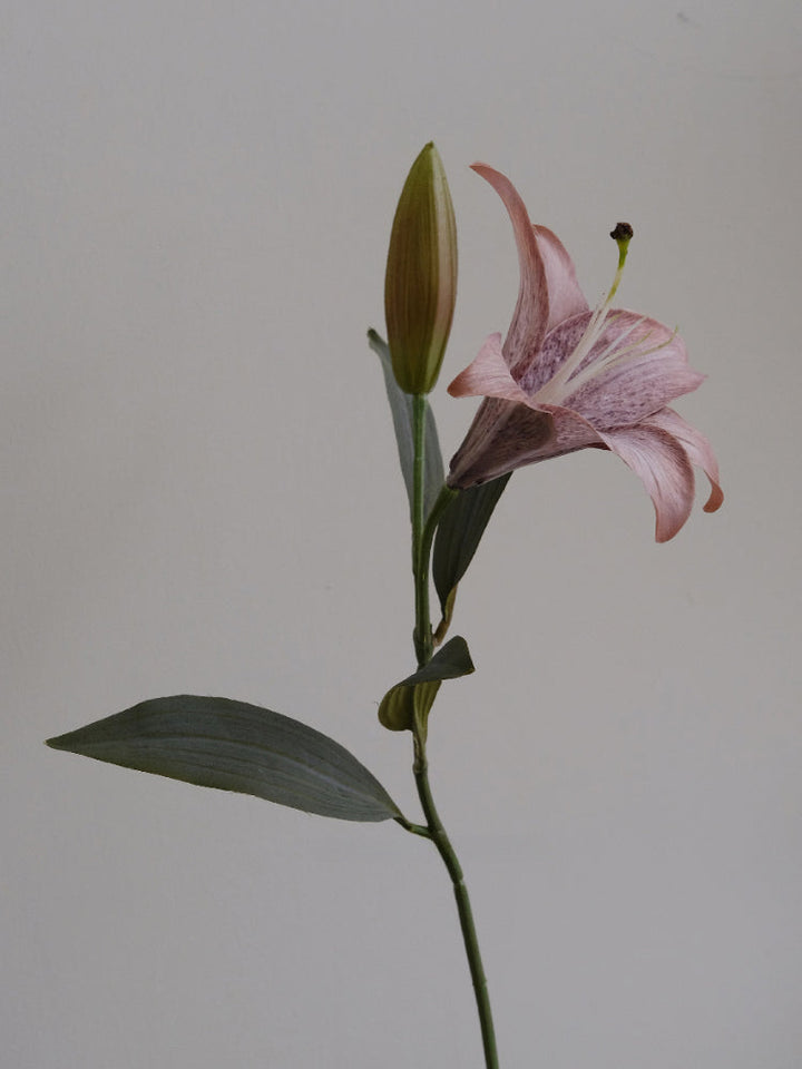 2pcs Nude Pink Lily Artificial Flowers, perfect as silk flowers.