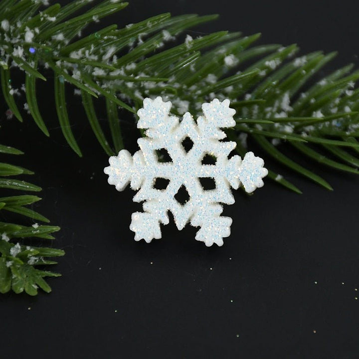 20pcs Christmas Glitter Snowflake Resin Ornaments is a wonderful addition to your christmas decor collection.