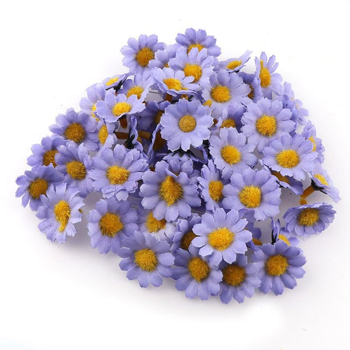 2.5cm Artificial Daisy Flower Heads Pack 100 is a perfect addition to your floral supplies collection.