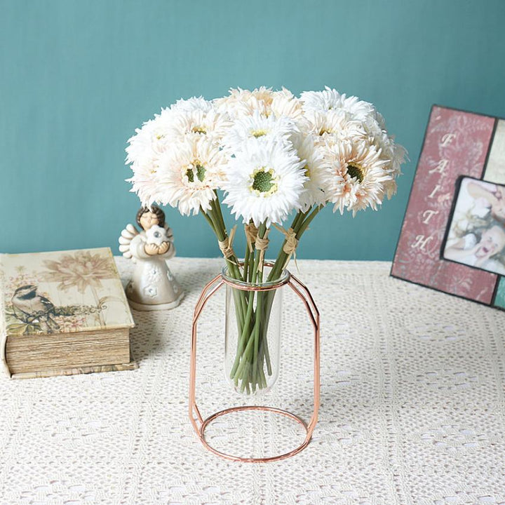 27cm Artificial Gerbera for Home Decor, perfect as silk artificial flowers.