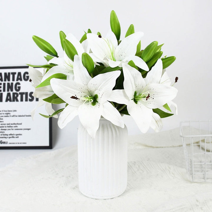 5pcs 38cm Artificial Lily Flowers Bouquet, perfect as silk artificial flowers.