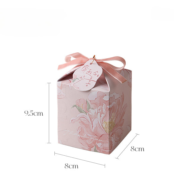 10 pieces of gift box for Pink Wedding Sugar Chocolate, each measuring 5x5x5cm.