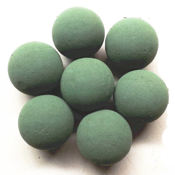 Wet Green Floral Foam Balls Pack 2 is an ideal addition to your floral foam blocks collection.