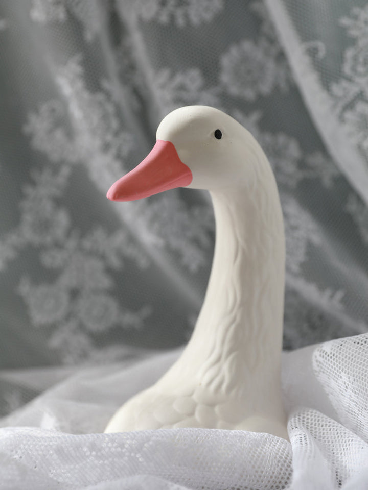 Goose Head Matte Ceramic Flower Vase