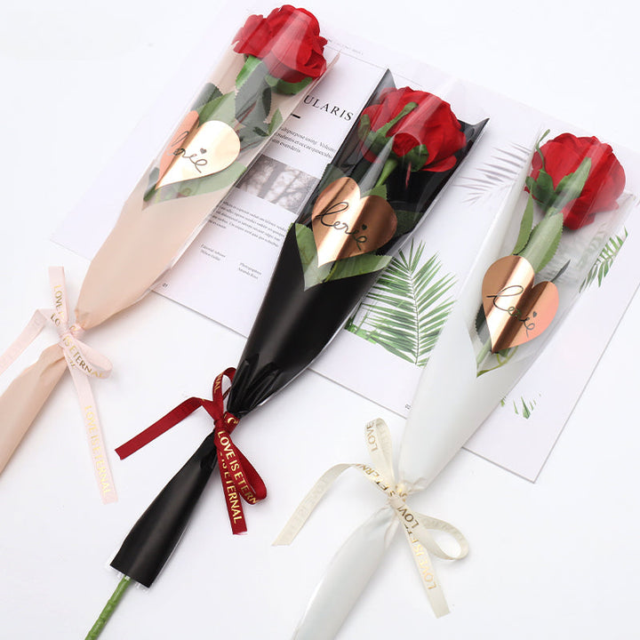 Gold Heart Single Stem Rose Flower Sleeves Pack 30 is a delightful addition to your valentine's day flowers collection.