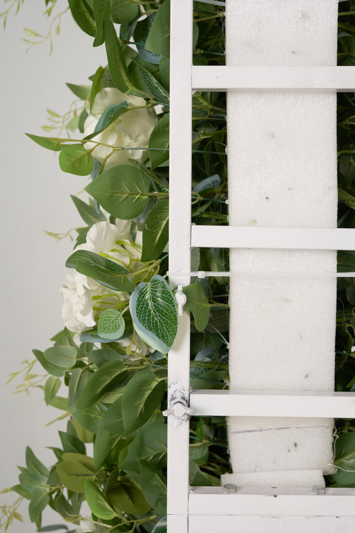 Green White Flower Arch for Wedding Party Decor Proposal