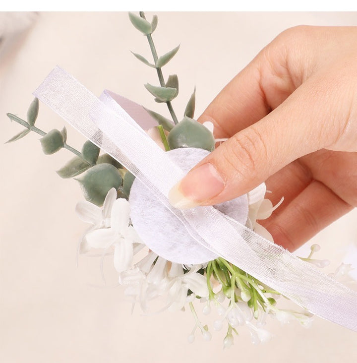 Sophisticated Dusty Rose Corsage for Weddings