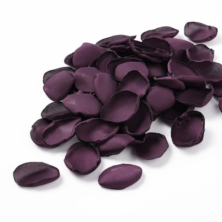 "Silk rose petals for wedding decorations, proposals, and romantic events"