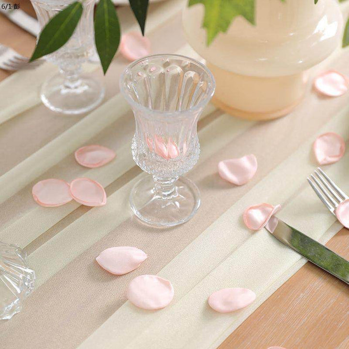 Elegant Silk Rose Petals for Wedding Decor and Special Occasions 1.3x1.5 inch (3.3x3.8 cm)