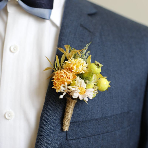 Charming Multi-Color Floral Boutonniere for the Groom