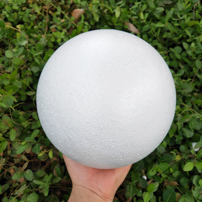 White Polystyrene Foam Balls for DIY Crafts is a perfect addition to your floral supply collection.