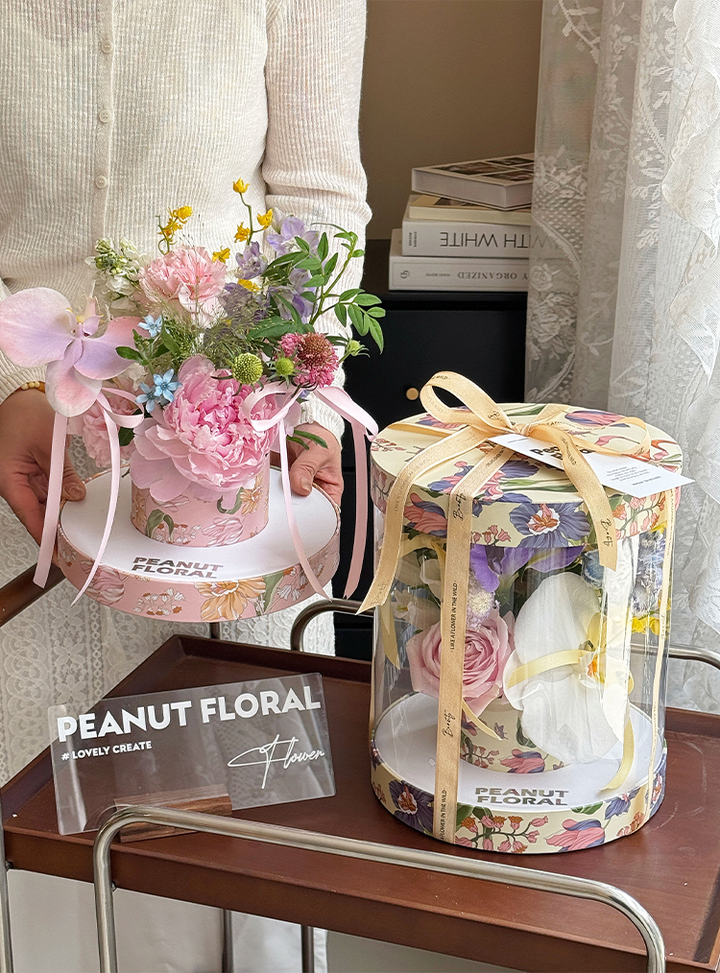 Transparent Floral Gift Box for Mother's Day