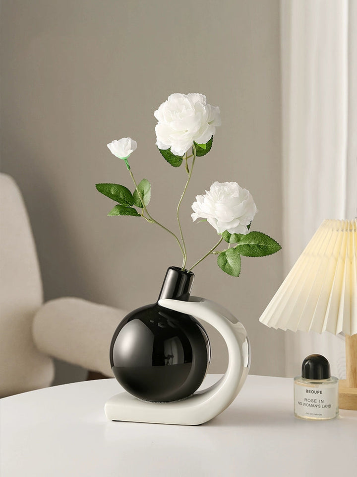 Modern Ceramic Flask-shaped Vase