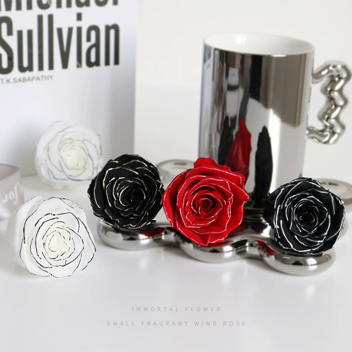 White Preserved Roses with Black Trim – 2-6CM DIY Bouquet Craft Kit