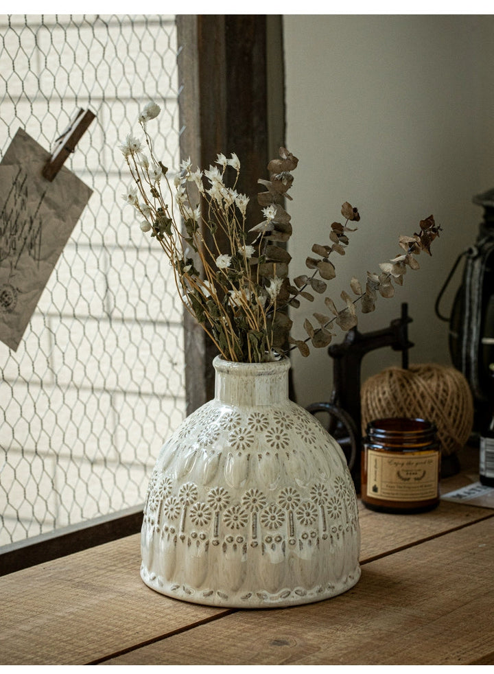 Relief Pattern Vintage Ceramic Flower Vase