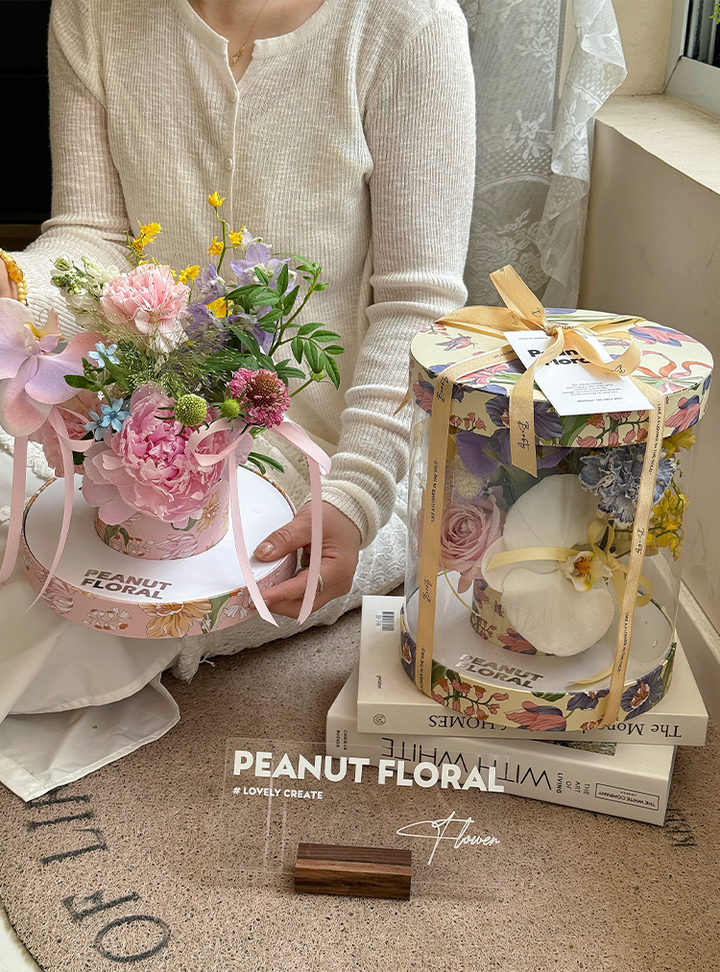 Transparent Floral Gift Box for Mother's Day