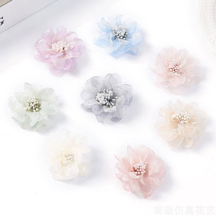 4cm Organza Fabric Flower Heads Pack 30 is a perfect addition to your florist supplies collection.