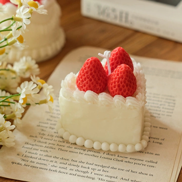 Strawberry Cream Cake Scented Candle