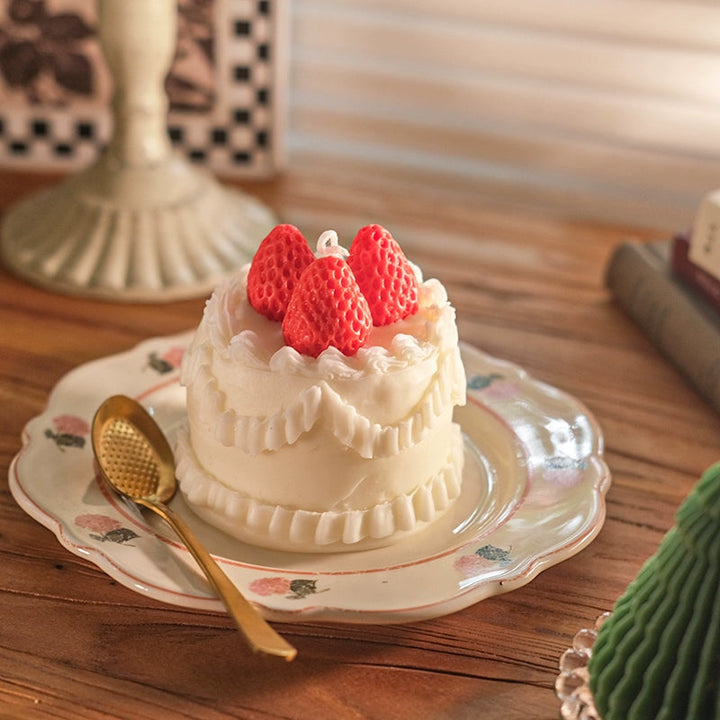 Strawberry Cream Cake Scented Candle