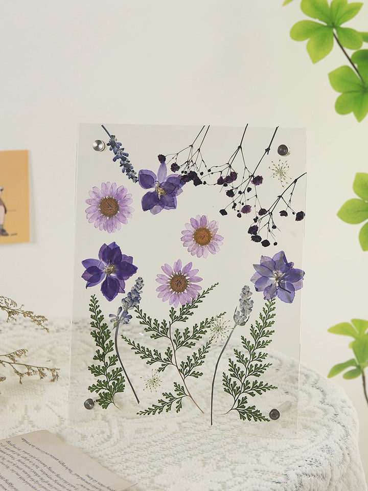 Dried Flowers Pressed Flowers Photo Frame DIY Kit is a perfect addition to your floral supplies collection.