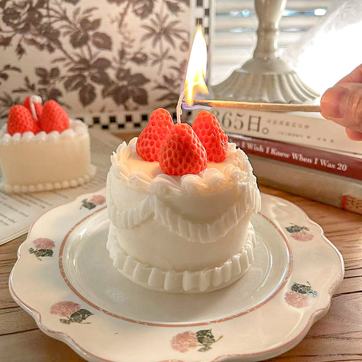 Strawberry Cream Cake Scented Candle