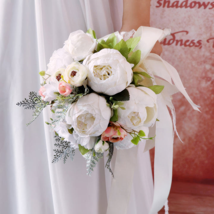 Elegant Bridal Bouquet with Peonies and Roses in Cream and Peach