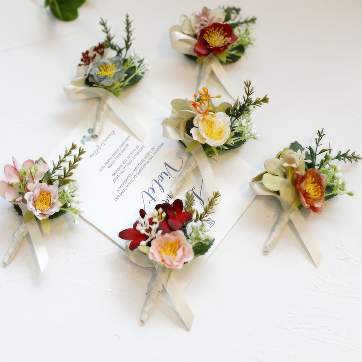 Elegant Silk Floral Wedding Boutonniere