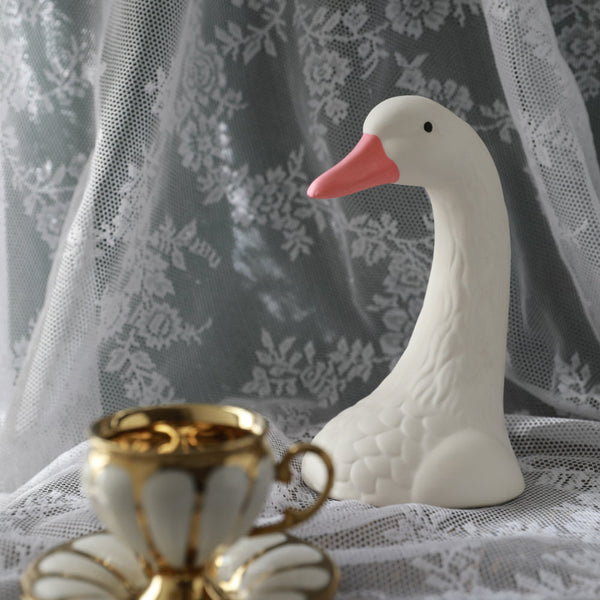 Goose Head Matte Ceramic Flower Vase